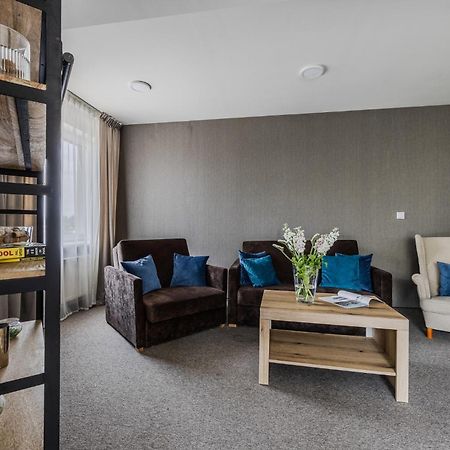 פוזנן Hotel Caro מראה חיצוני תמונה